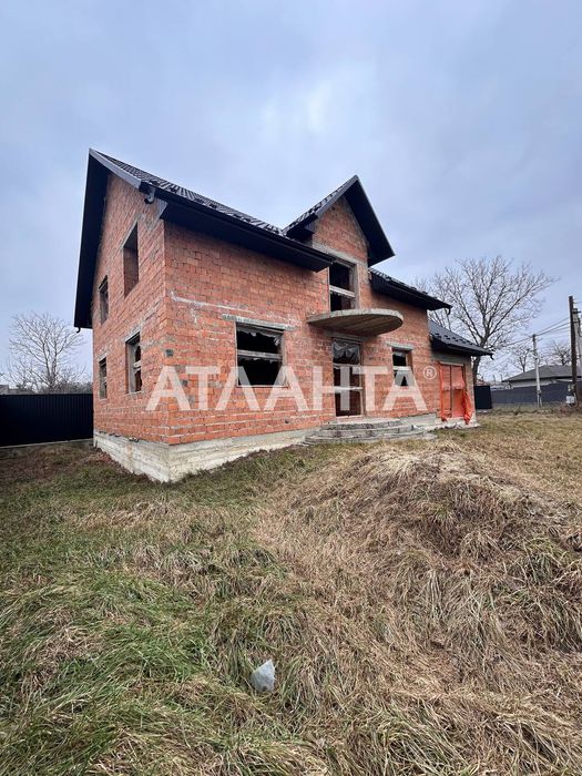 Будинок (коробка) Чернівці 154 м2, гараж/балкон, 10 соток, 3 фази