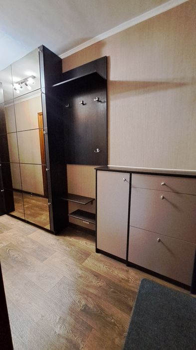 Продаж 3 кім.кв на Митниці