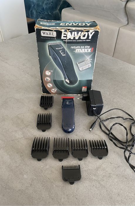 Профессиональная беспроводная машинка для стрижки волос Wahl Envoy