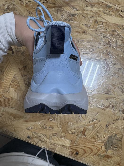 Чоловічі трекінгові кросівки/для міста Hoka Kaha 2 Gore Tex розмір 41