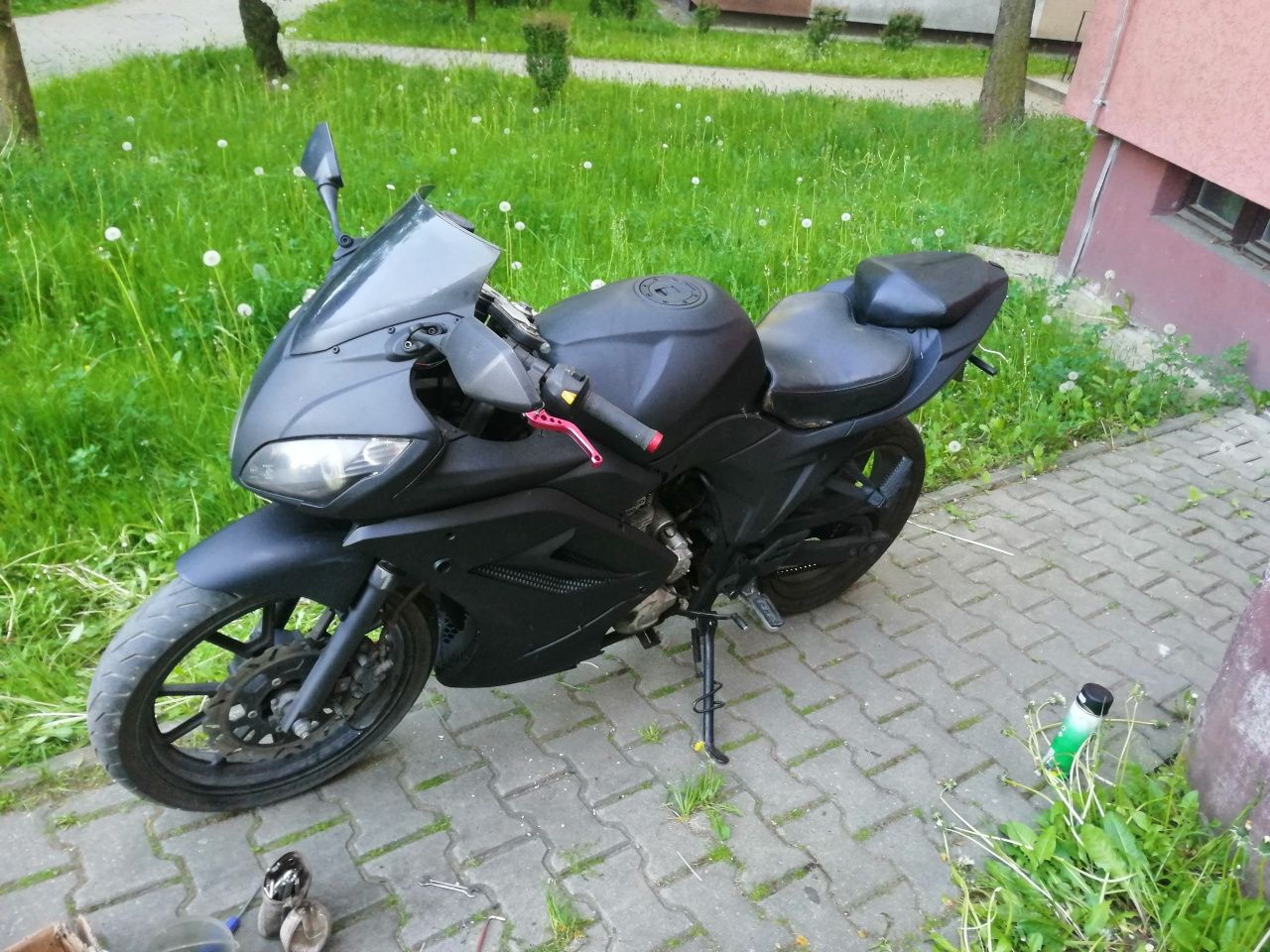 zamienię lub sprzedam Moto 175/50