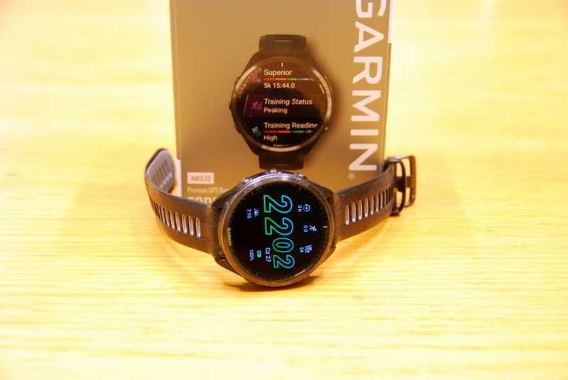 Garmin Forerunner 965 amoled + Gratisy