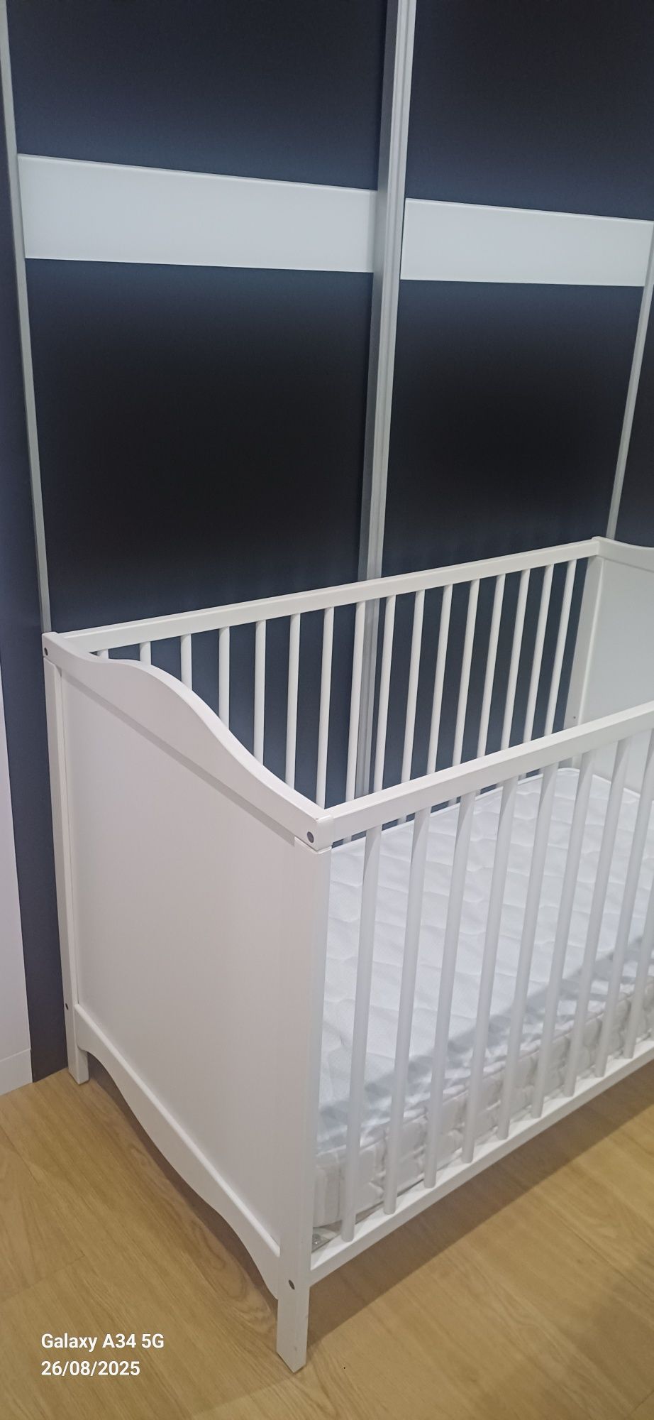 Cama de criança  como nova