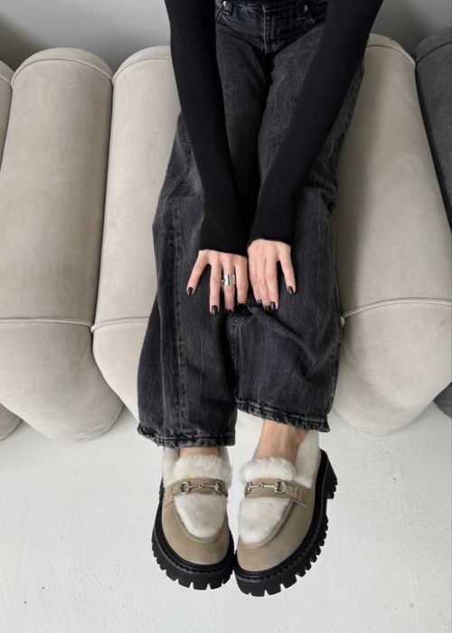 Жіночі лофери на овчині 36-23.5 см