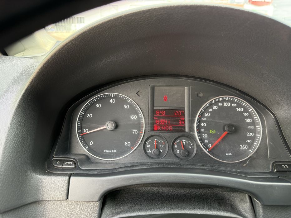 Volkswagen Golf Plus автомат
