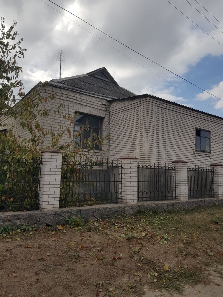 Продається будинок