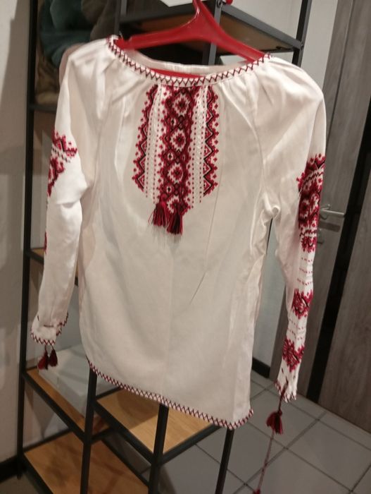 Українська вишита сукня, сорочка