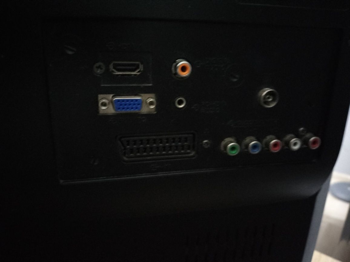 Telewizor TOSHIBA