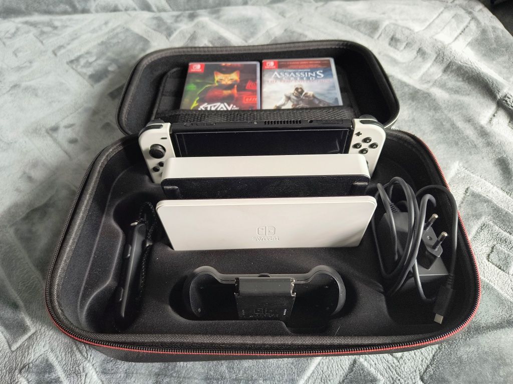 Zestaw Nintendo Switch OLED