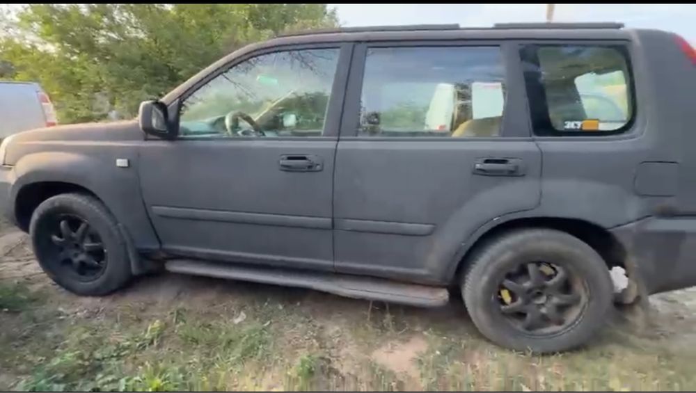nissan x-trail 2.2