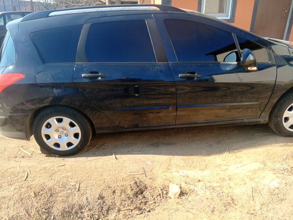 Продати автомобіль