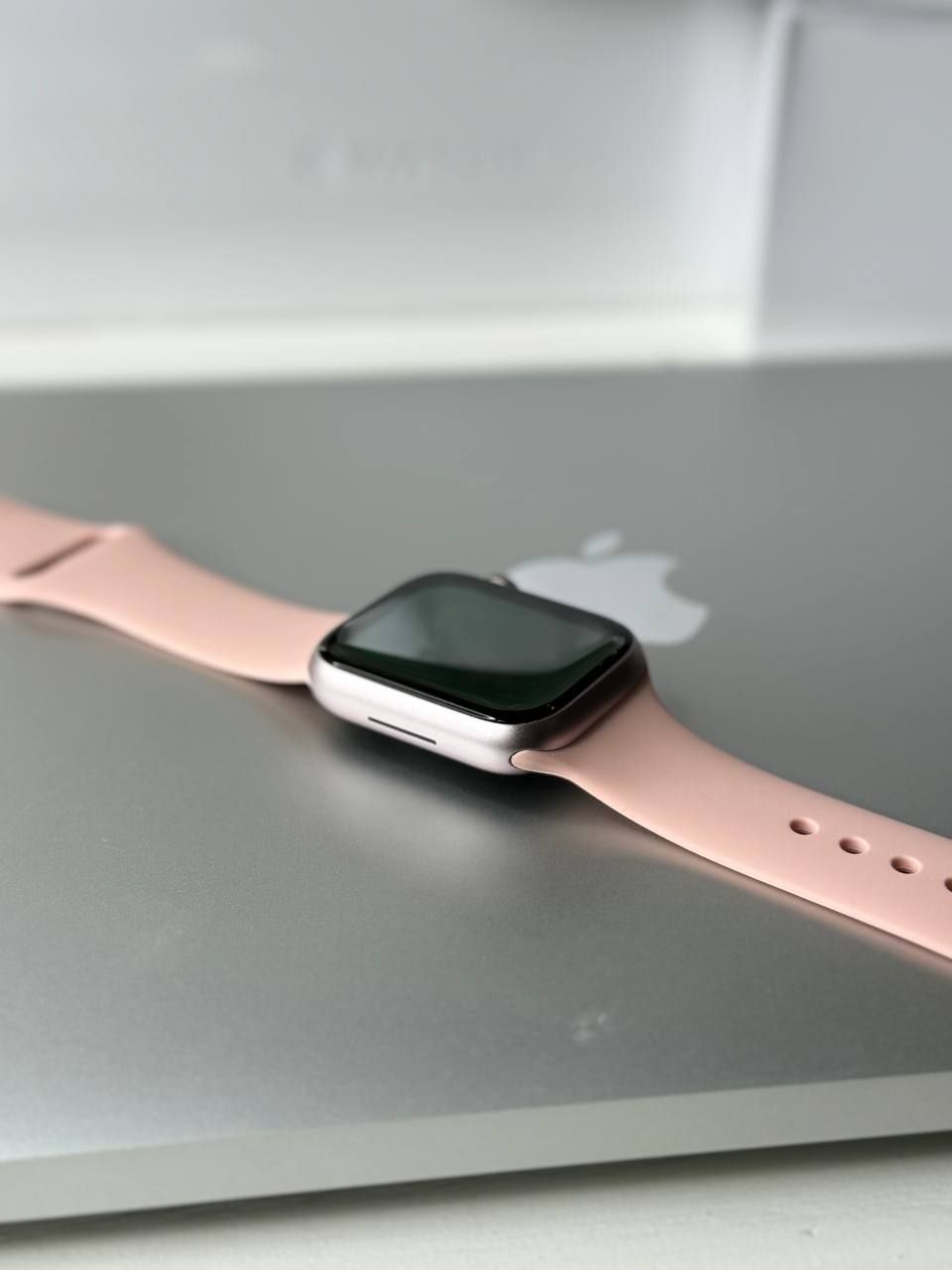 Watch series 9 new