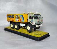 Коллекционная модель машины KAMAZ 4310 Rally 1:43