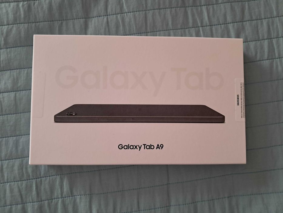 Nowy Tablet SAMSUNG Galaxy Tab A9 8.7" 8/128 GB Wi-Fi+ etui