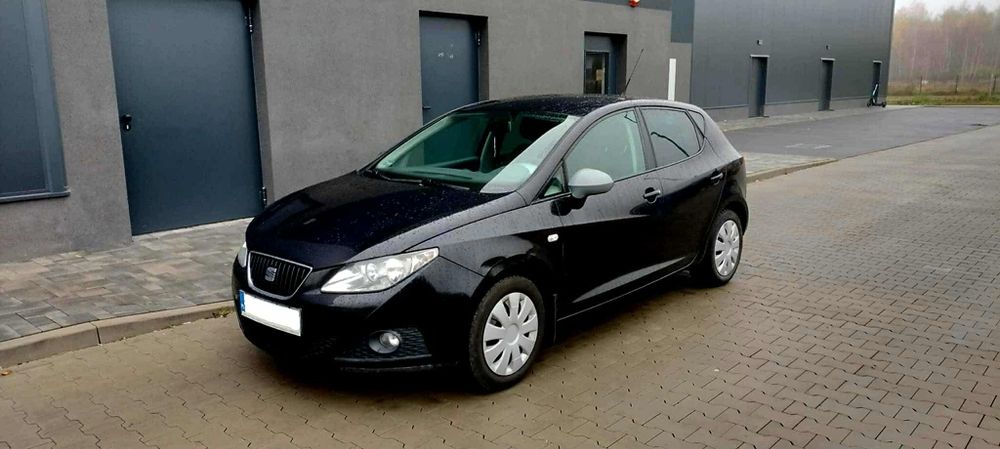 Seat Ibiza IV 2011 Benzyna 5Drzwi Klima|Grzane fotele|ISOFIX .