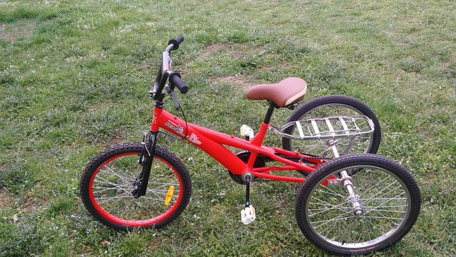 Трохколісний дитячий велосипед для дітей з інвалідністью.(Велодоктор)