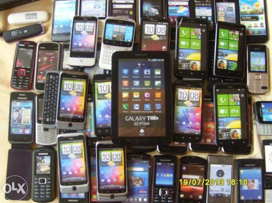 Atrapy telefonów / kolekcja zestaw