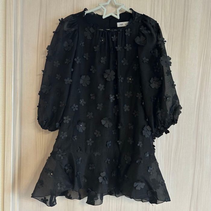 Плаття Zara з квітами святкова сукня Zara для дівчинки нарядна сукня