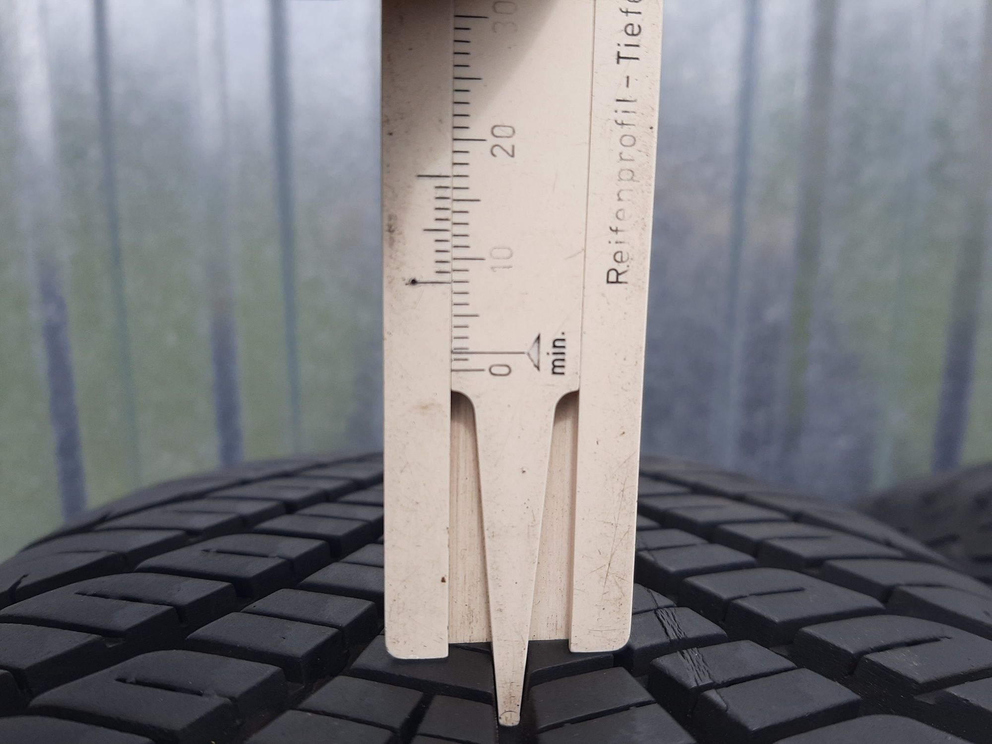 2x Opony całoroczne 185/65/15 GoodYear Vector4Sasons 8mm Jak Nowe