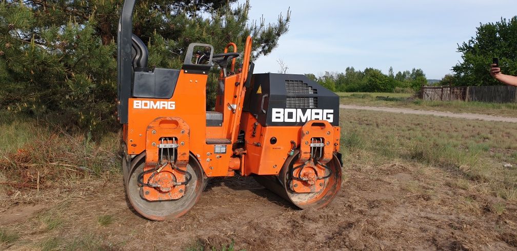 Walec dwubębnowy BOMAG BW  90 AD-2 tylko 630 mth!!!