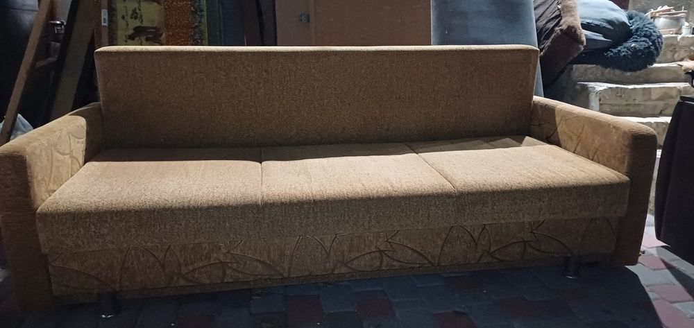 Продам диван еврокнижку книжку