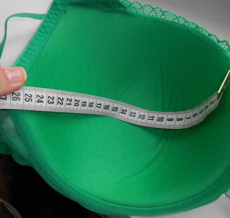 зелений бюстгальтер ліфчик 38F бюстик