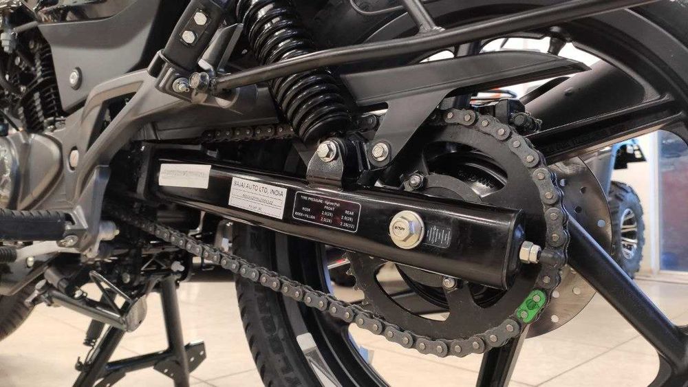 Мотоцикл Bajaj Pulsar 180