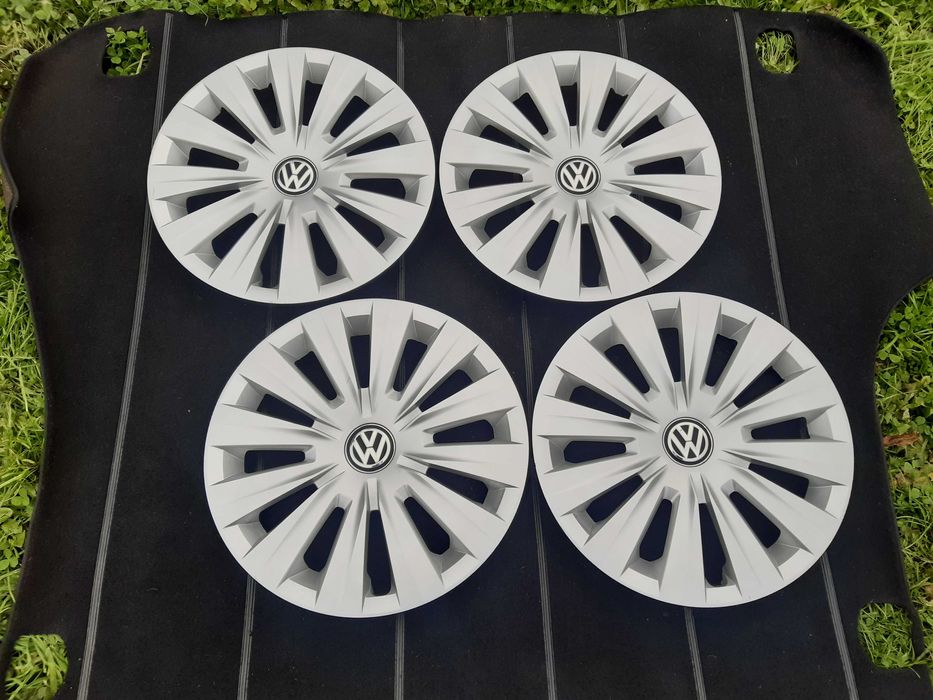 KOŁPAKI " 15 " * ORGINALNE * VOLKSWAGEN * Super Stan  * Wysyłka *