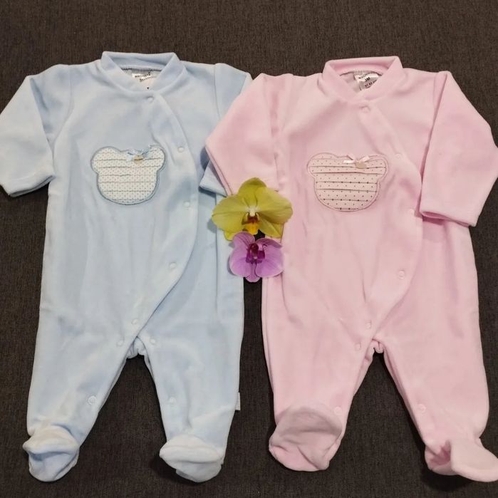 Babygrow e conjuntos de 3 peças