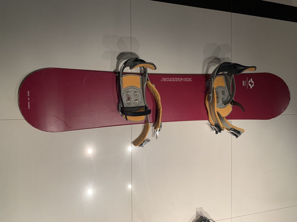 Snowboard; deska Rossignol 150 cm; but 26,5