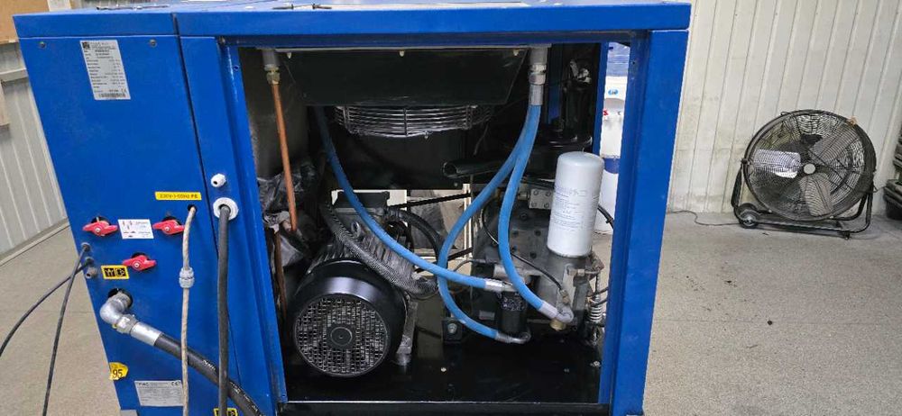 Sprężarka śrubowa FIAC CRS 15