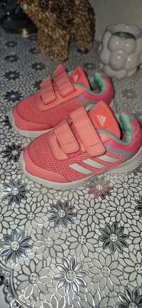 Buty dla dziewczynki  adidas