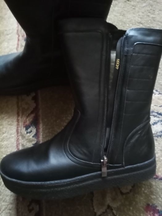 Сапожки зимние новые кожа