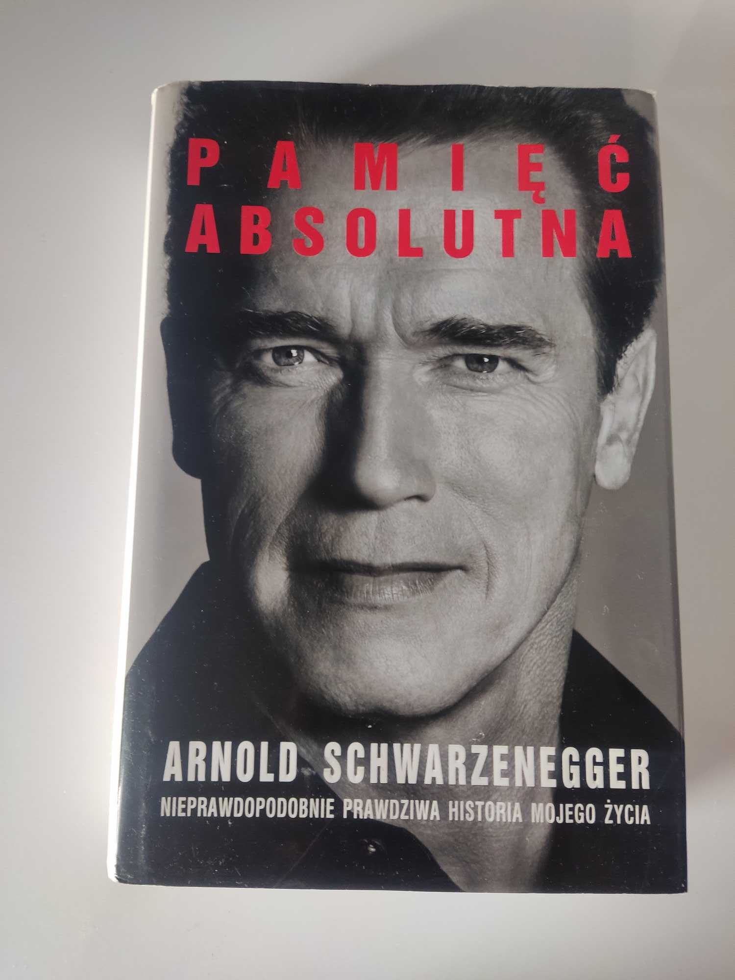 Pamięć absolutna. Arnold Schwarzenegger