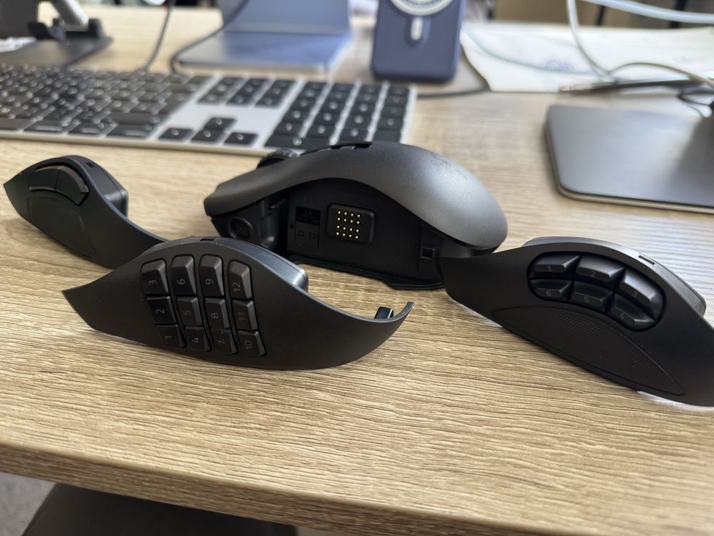 Mysz Razer naga v2 pro