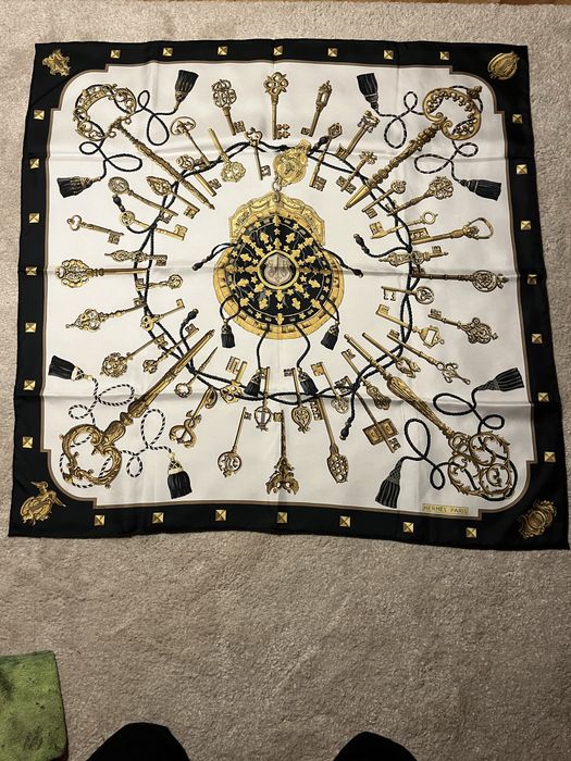 Hermès Lenço de Seda Carré 90 "Les Clés" (The Keys)