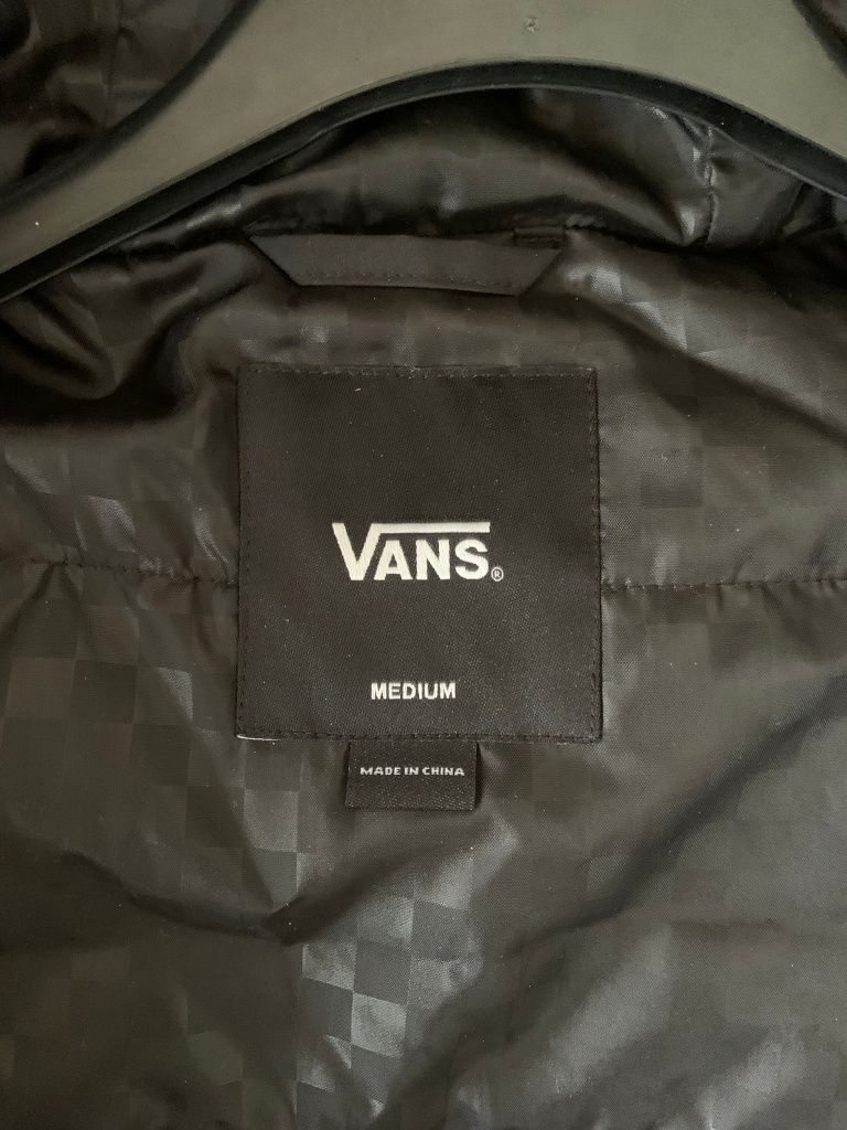 Sobretudo Vans como novo