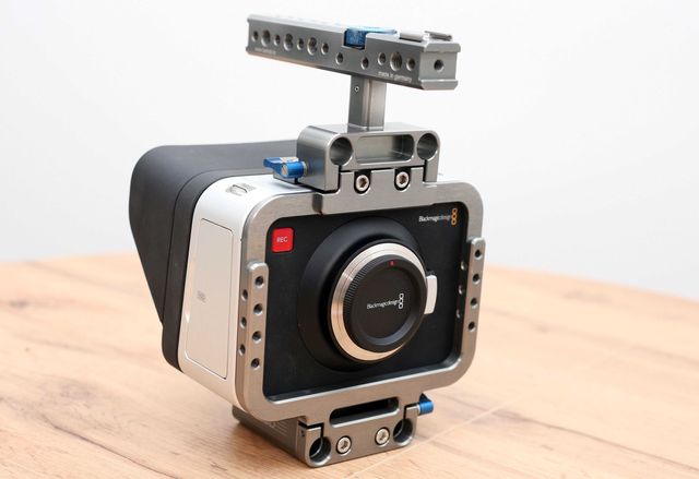 Blackmagic Cinema Camera MFT 2.5K (BMCC) komplet i klatka tytanowa