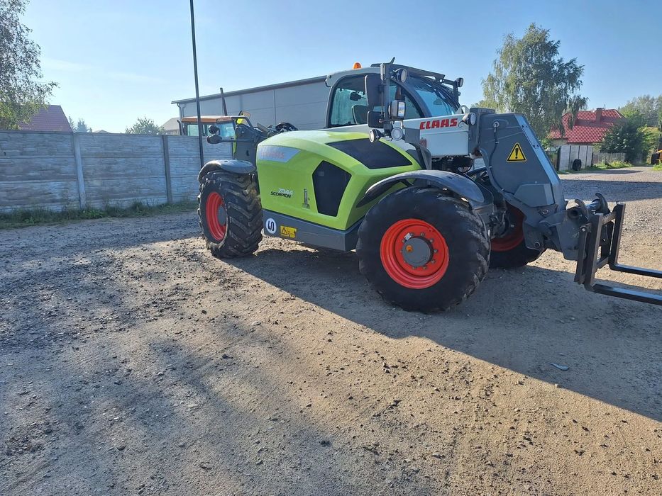 Claas Skorpion 7044