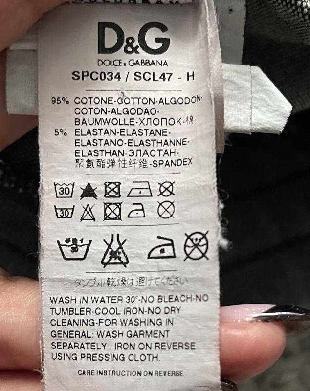 Оригінал.брендові, котонові, короткі шорти dolce&gabbana номерні