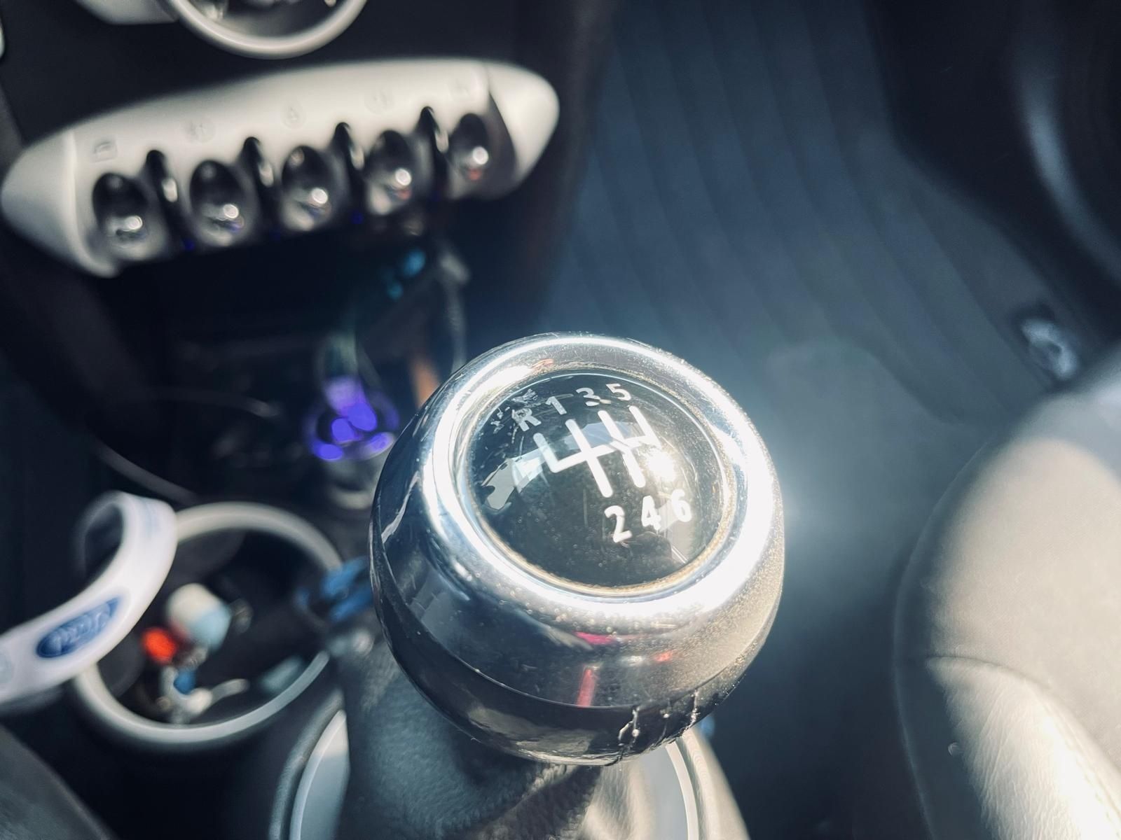 Mini Cooper D                  .