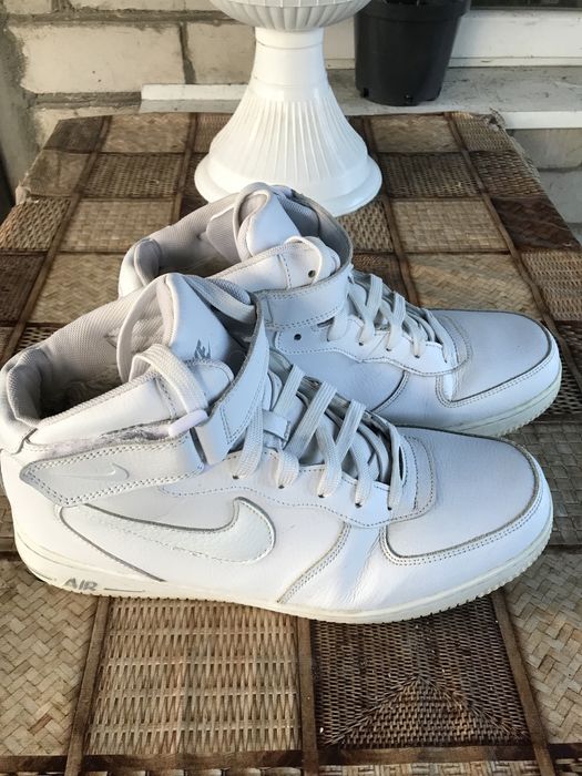 Продам зимове шкіряне взуття Nike Air