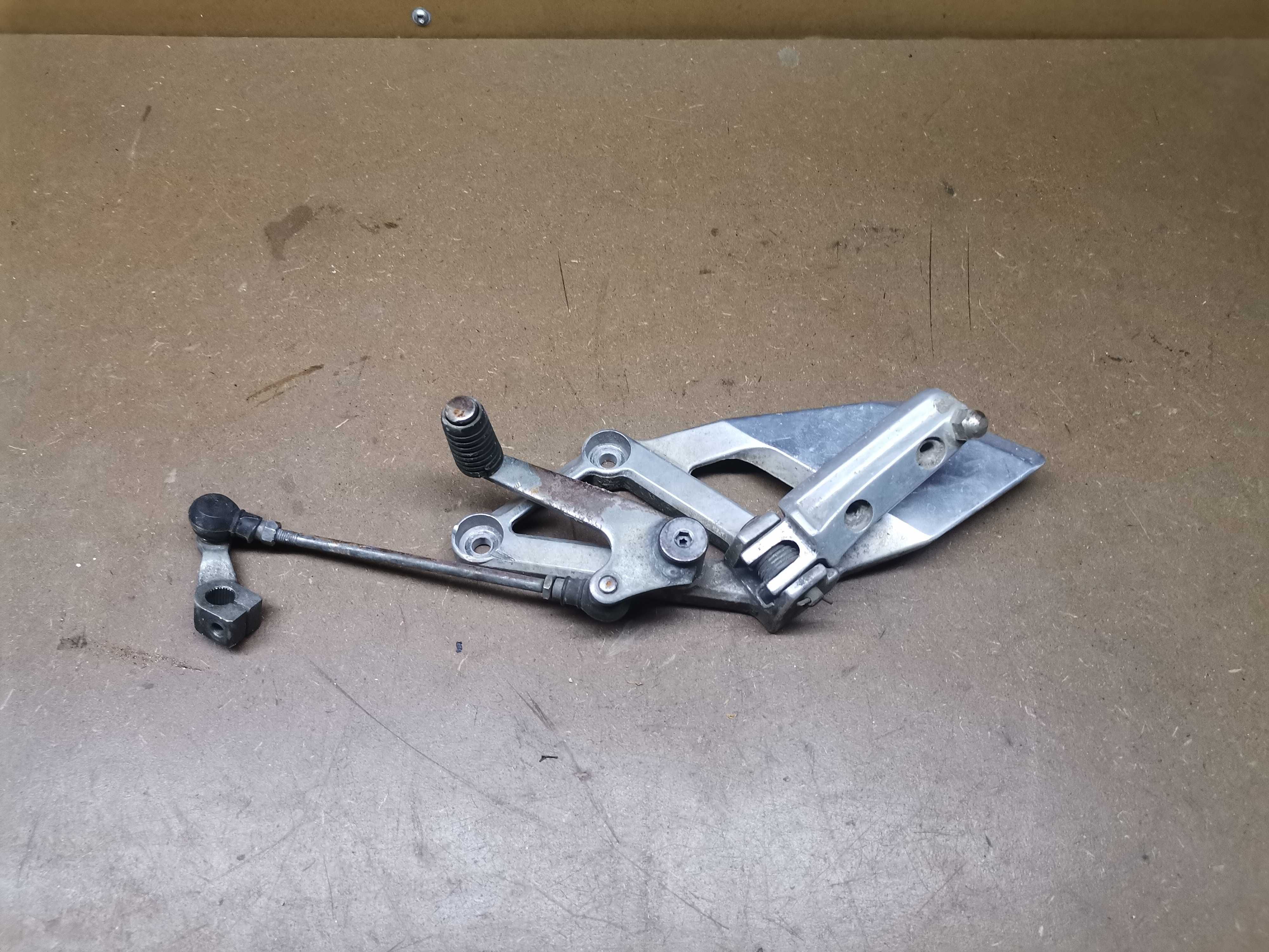 Set lewy kierowcy zmiany biegow Honda CBR 600 f2 /f3
