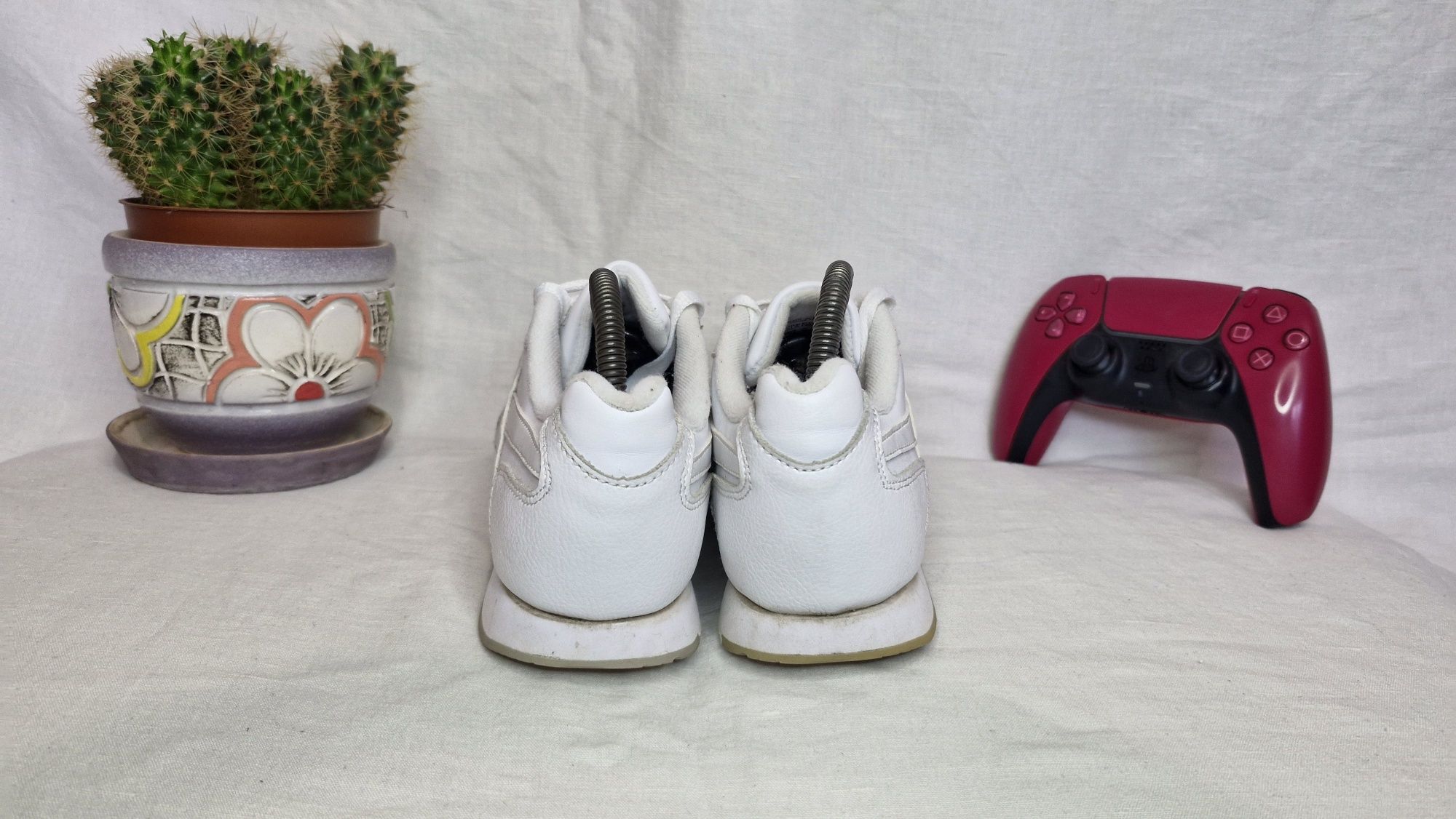 Жіночі кросівки Reebok Classic.Розмір 38