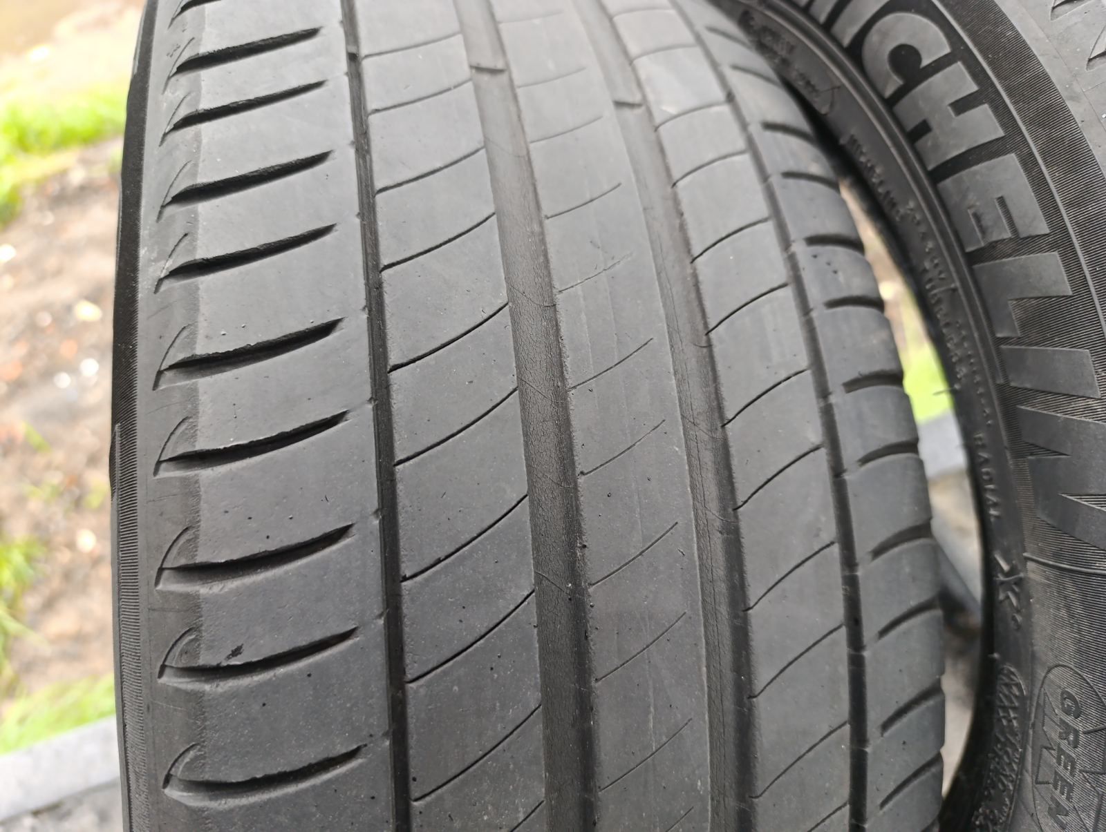 Літні шини Michelin 215/55 R17