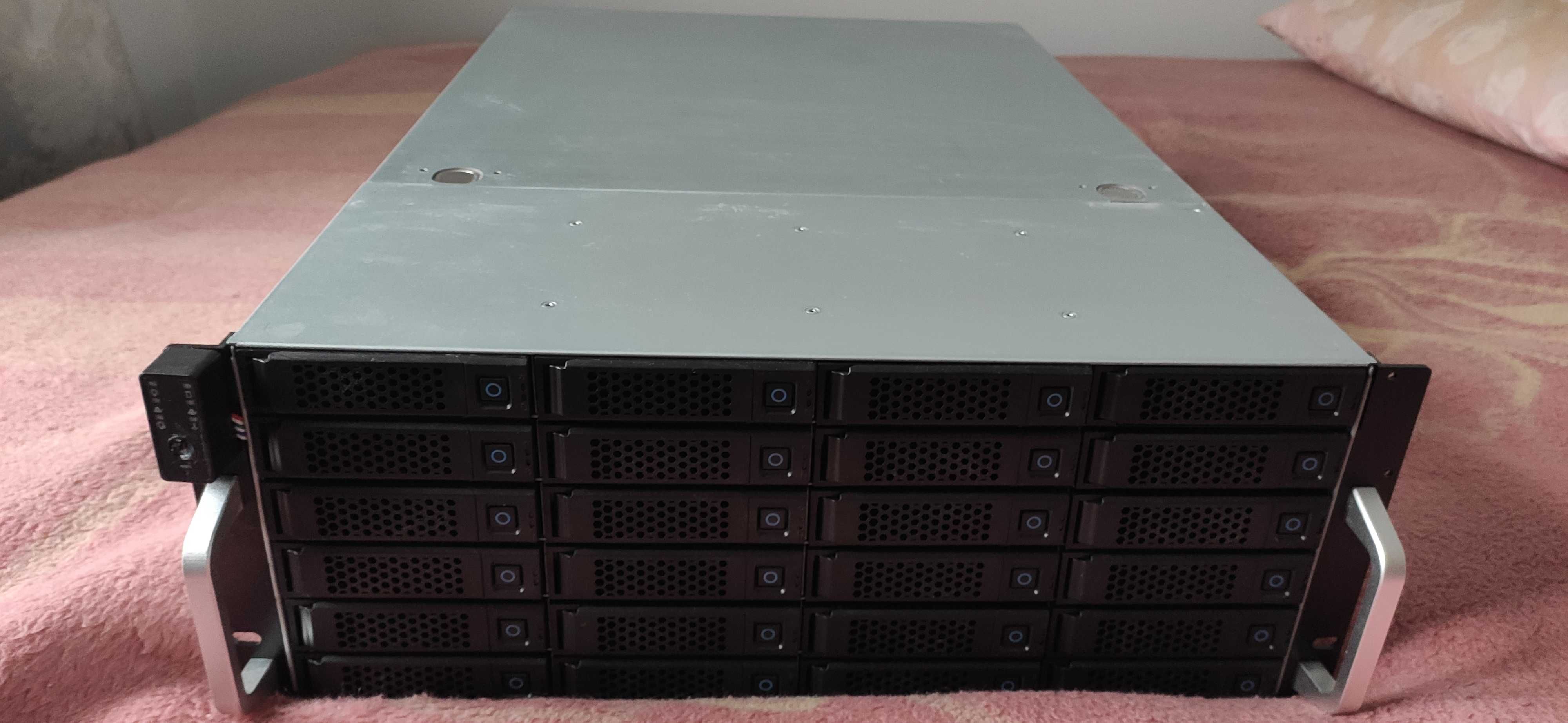 Мережеве сховище 432 Тб 24*3,5