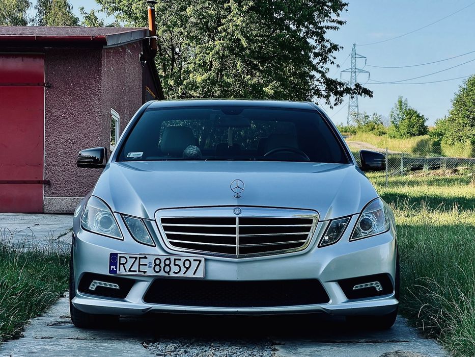Mercedes-Benz Klasa E Drugi właściciel Mercedes E350 4matic, bezwypadkowy, super stan