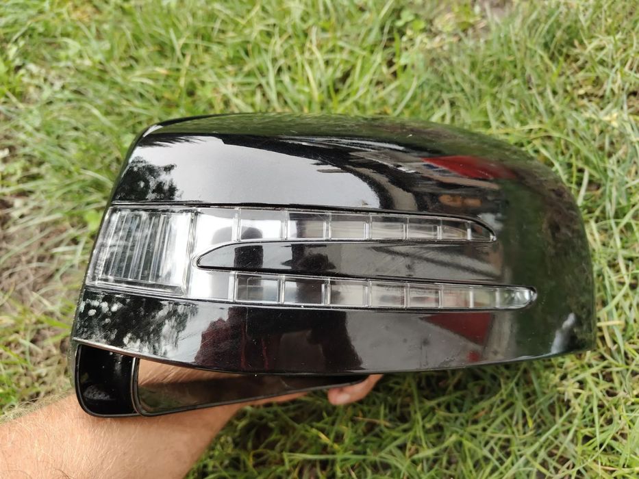 OBUDOWA Lusterka Kierunkowskaz MERCEDES ML W164 LIFT w166 197