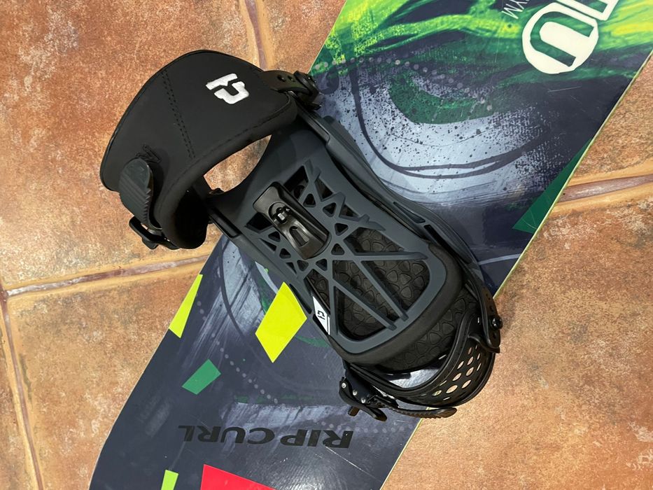 Prancha SnowBoard GNU Carbon 153