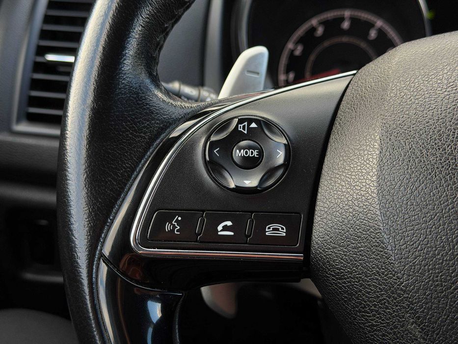 Avtoreal Mitsubishi Outlander Sport
2017